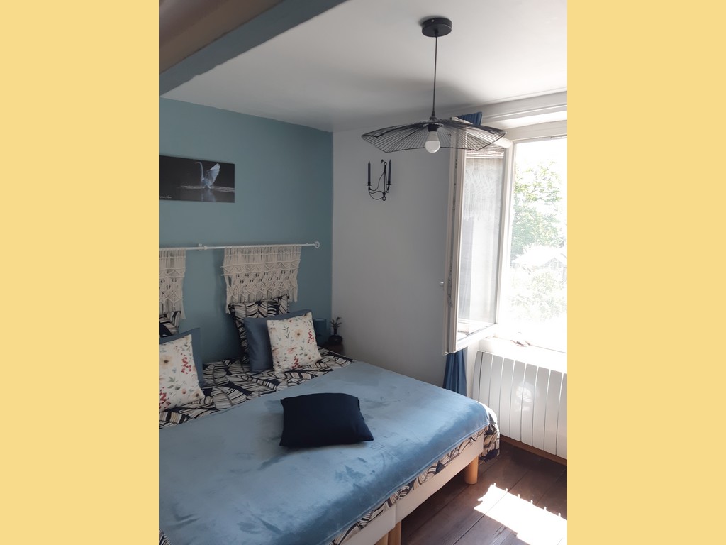 La chambre bleue au rez de chaussée